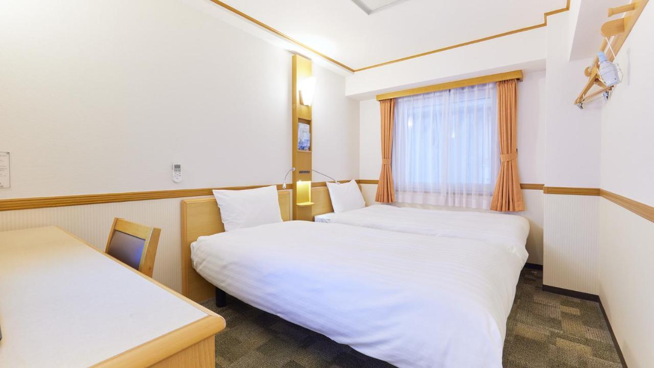 Toyoko Inn Tokyo Ikebukuro Kita-Guchi No.1 מראה חיצוני תמונה