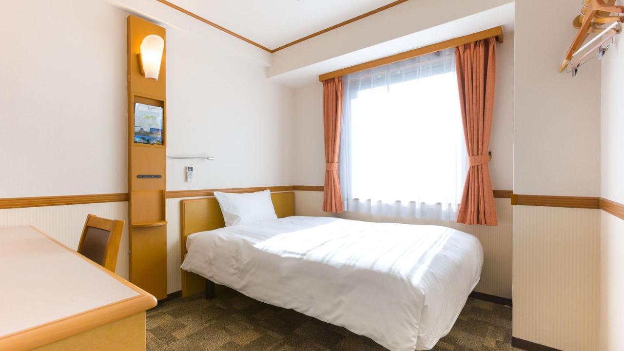 Toyoko Inn Tokyo Ikebukuro Kita-Guchi No.1 מראה חיצוני תמונה