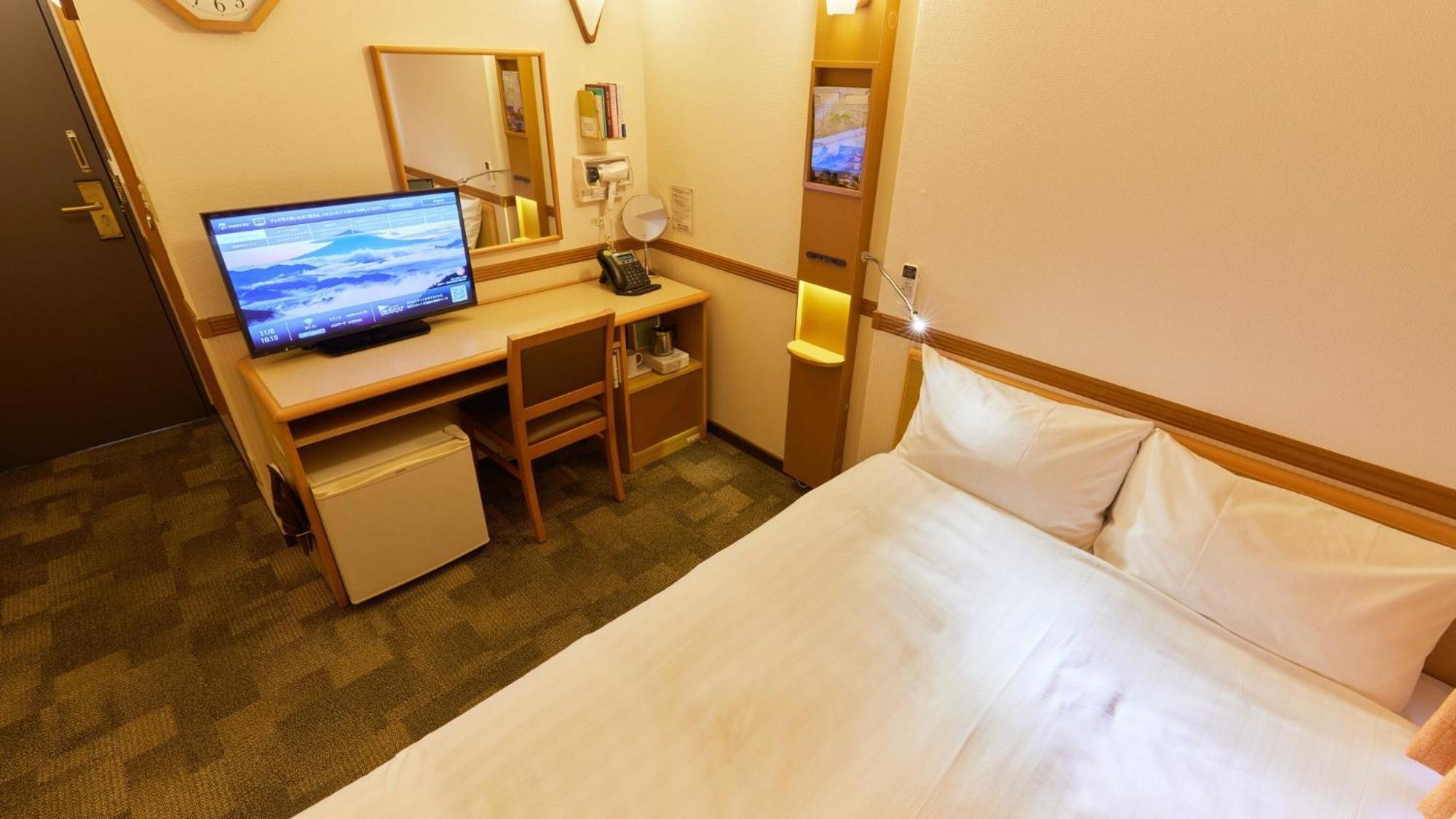 Toyoko Inn Tokyo Ikebukuro Kita-Guchi No.1 חדר תמונה